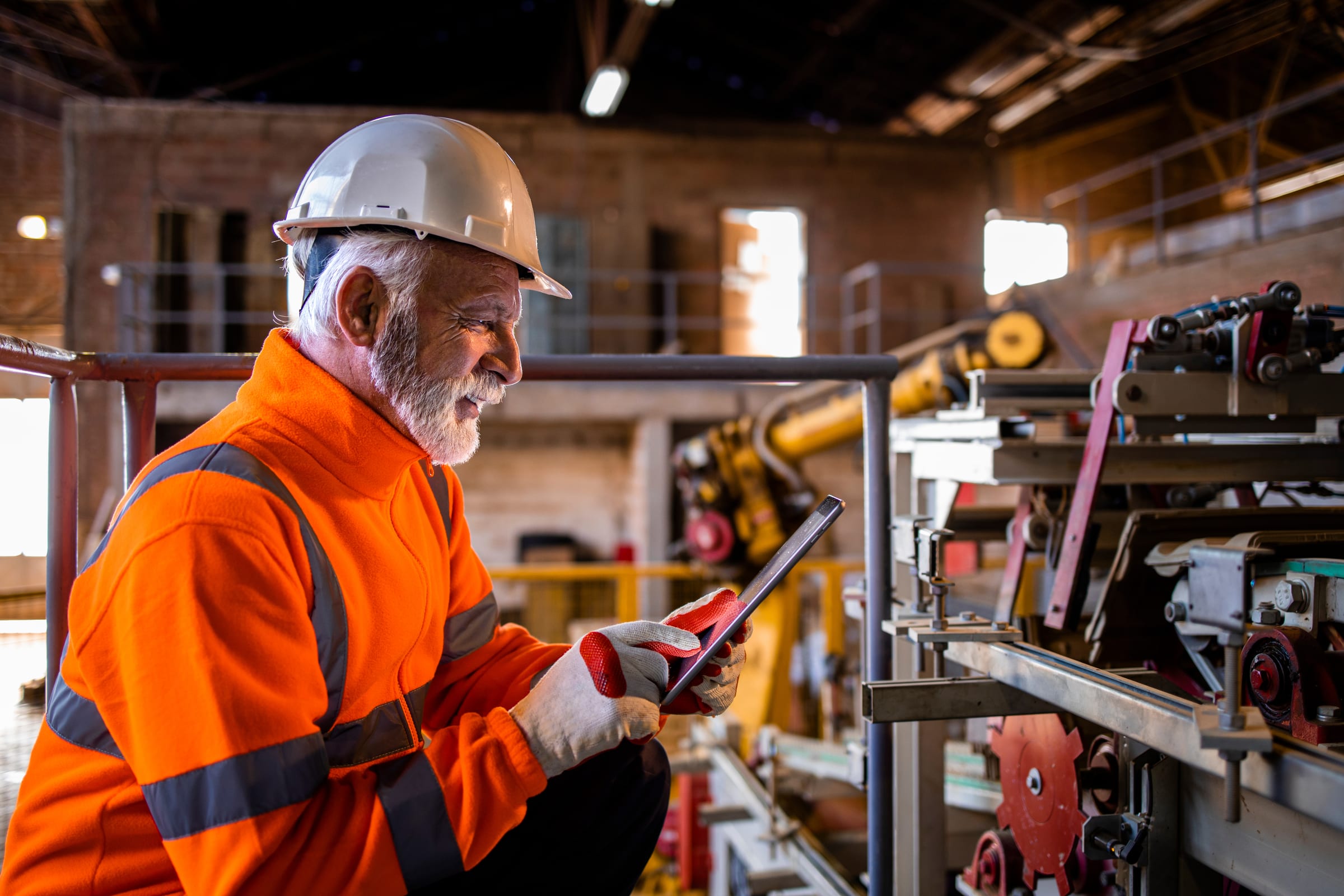 Global Manufacturer Replatforms 1,800 PowerCenter Mappings to IDMC in 12 Weeks — case study hero